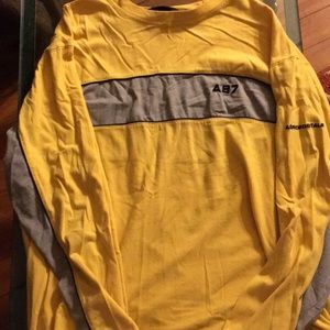 Men’s long sleeve shirt